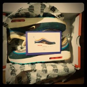 Nike airmax 97 vf/fw size 9